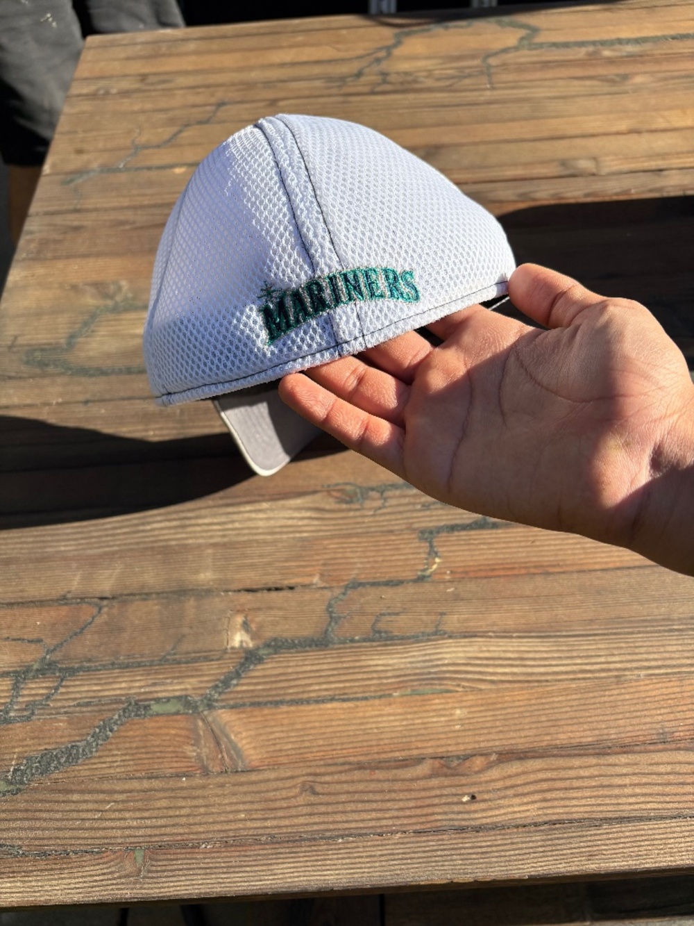 Mariners fitted baseball hat size L/XL